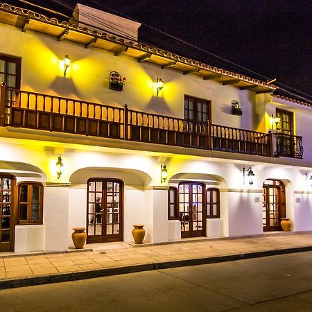 Hotel Asturias Cafayate Exterior photo