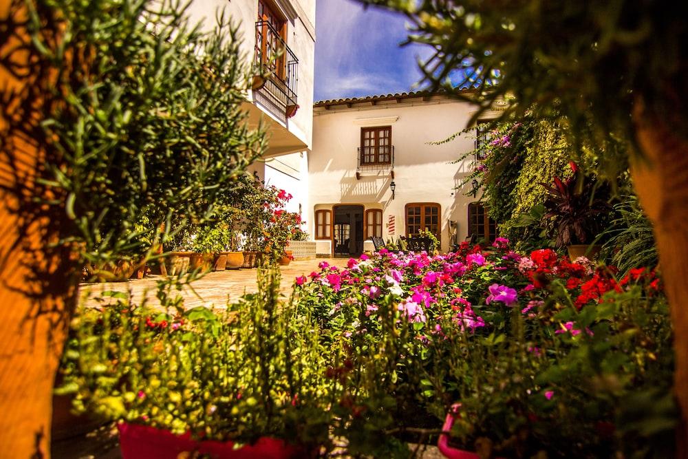 Hotel Asturias Cafayate Exterior photo
