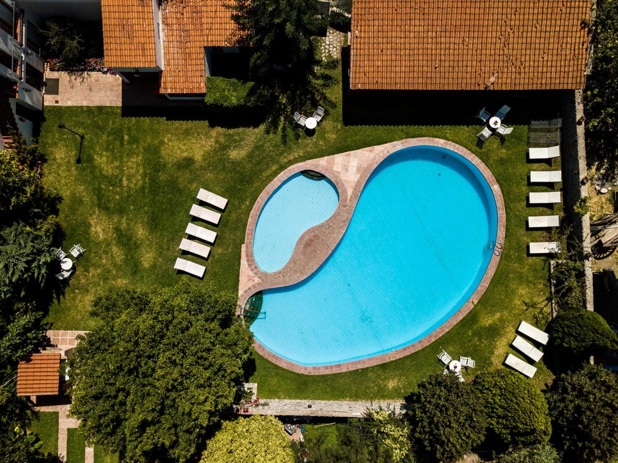 Hotel Asturias Cafayate Exterior photo