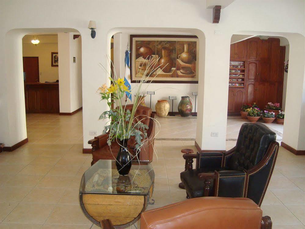 Hotel Asturias Cafayate Exterior photo
