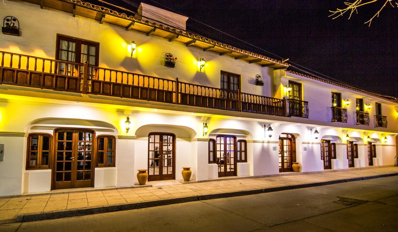 Hotel Asturias Cafayate Exterior photo